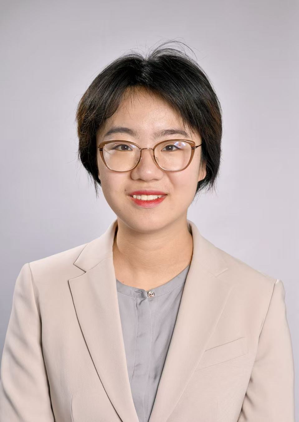 Portrait of Yujie Yao